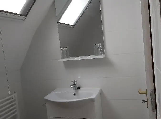 Bed and breakfast Platanus 3*